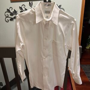 Like New Classic White Men's Shirt